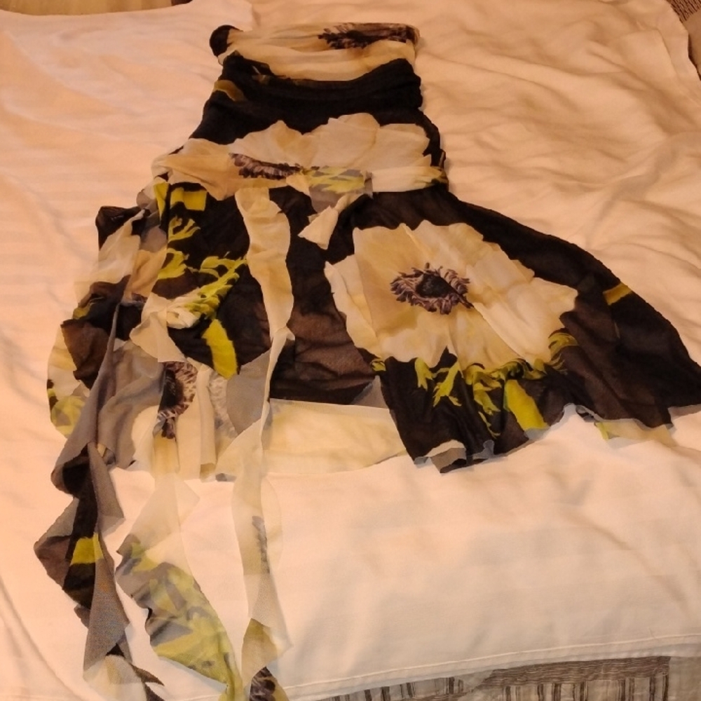 Halfheart Woman's Mesh Ruffle Black & Yellow Floral Strapless Maxi Dress Size: S